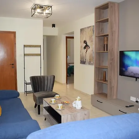 Apartment Trinity Blue *