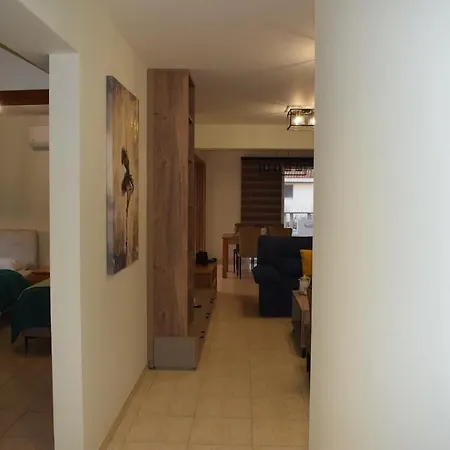 Trinity Blue * Paralímni